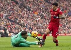 西媒：迪亞斯28歲還有2年合同，不續約或面臨出售壓力