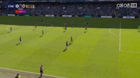 錯失絕殺！桑托斯無人防守打門離譜高出，場邊的馬雷斯卡抱頭無奈