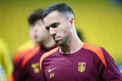 記者點評國足：塞鳥與王鈺棟首秀亮眼，教練組需靈活應對