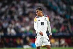 納帥因埃貝爾要求將不會征召穆西亞拉