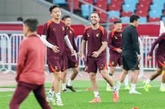 足球報：國腳狀態(tài)需持續(xù)緊繃，比賽間隔兩周后放松將難維持